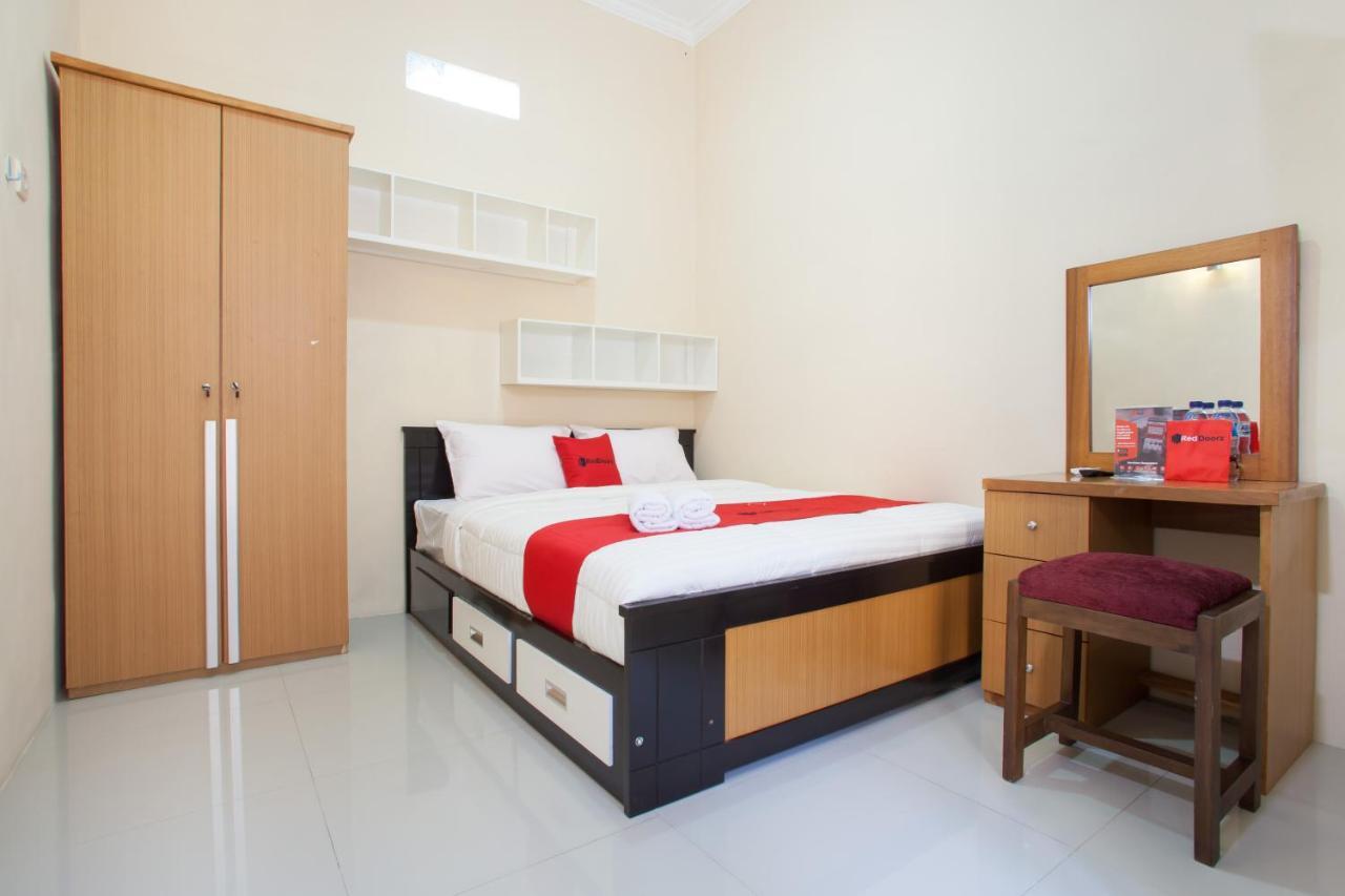 Reddoorz Syariah Near Untag Banyuwangi Hotel Banyuwangi  Eksteriør billede